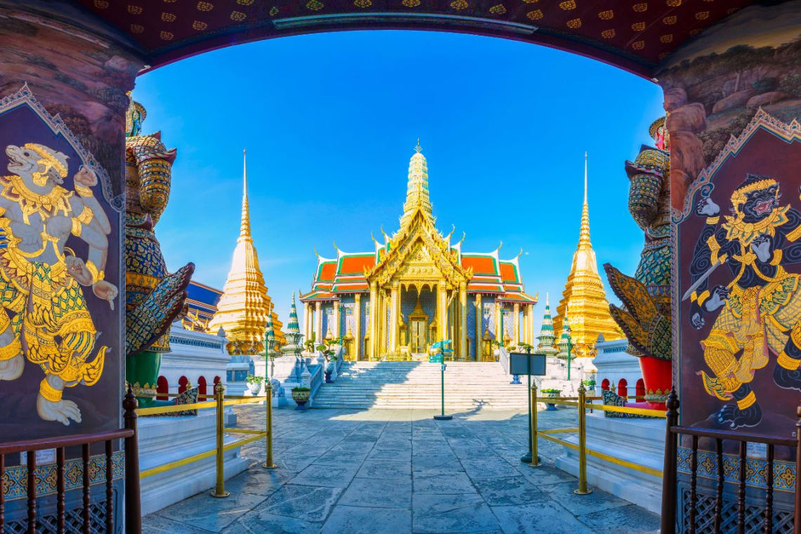 Entrada a Wat Phra Kaew en Bangkok