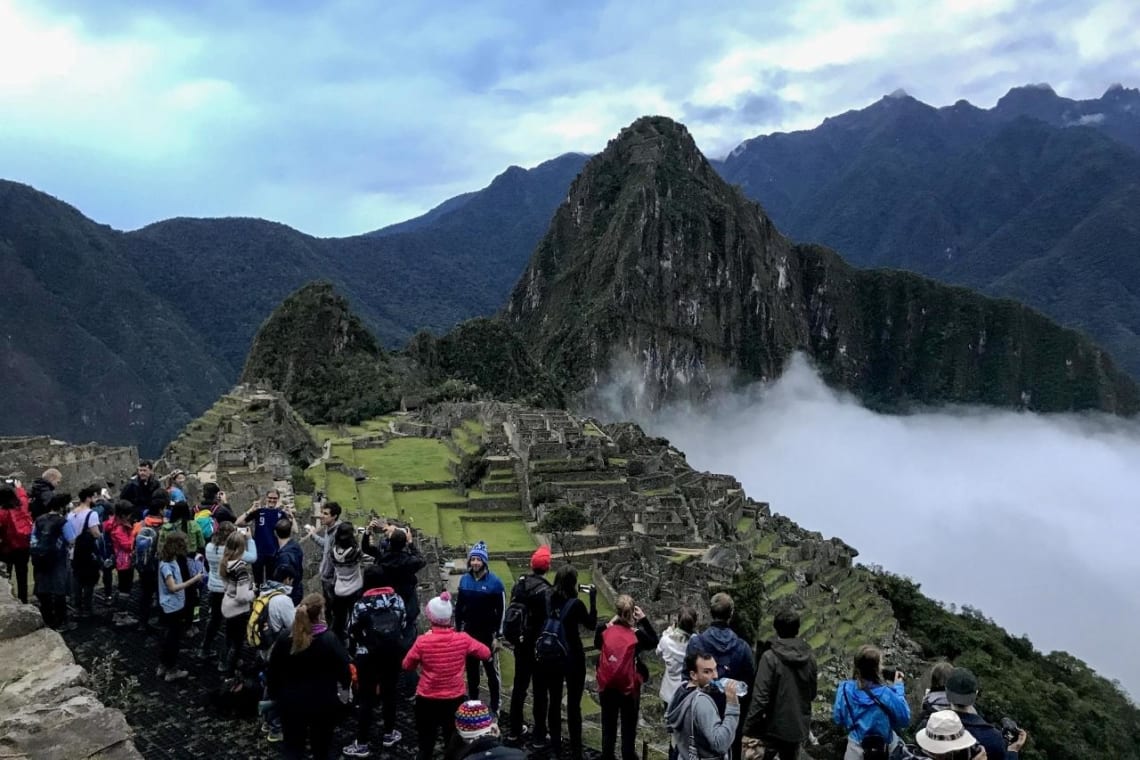 Crowd of tourists in Machu Picchu