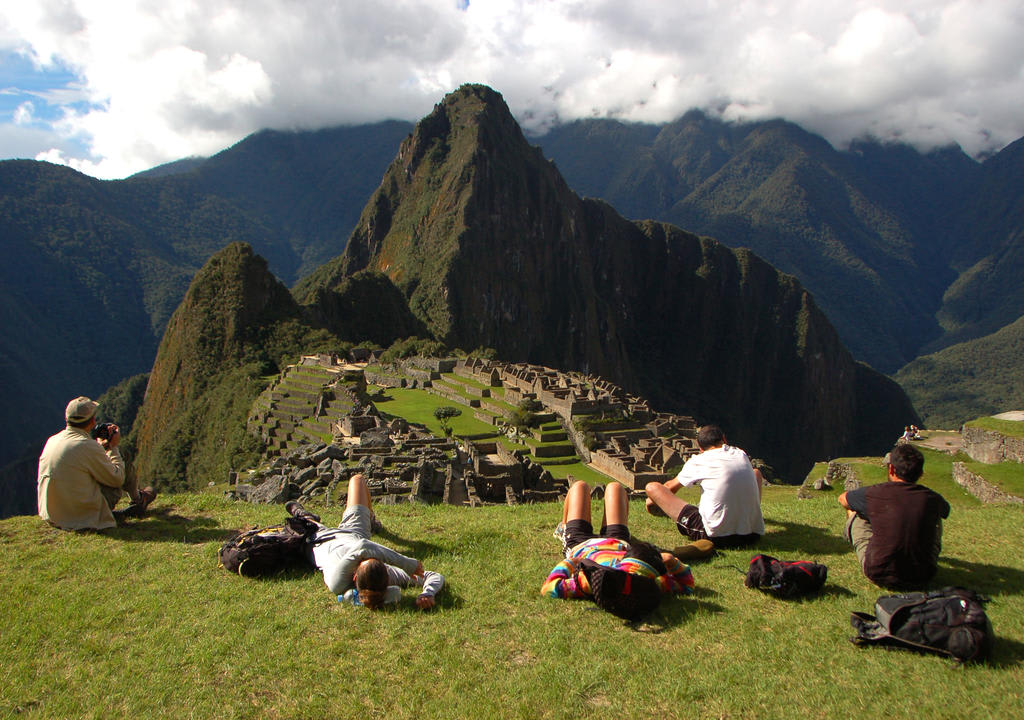 visit machu picchu during your south america vacations