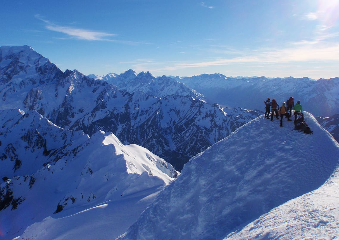 Beginner's guide to mountaineering: 8 how-to steps