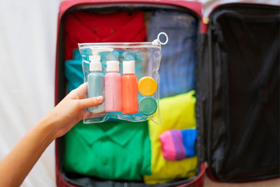 Packing Suitcases with the Ziploc System