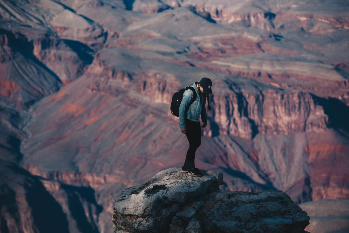 Solo female traveler, Grand Canyon, United States