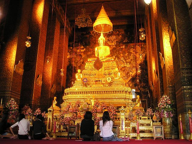 La guía completa para viajar a Bangkok - Worldpackers - templo en bagkok 