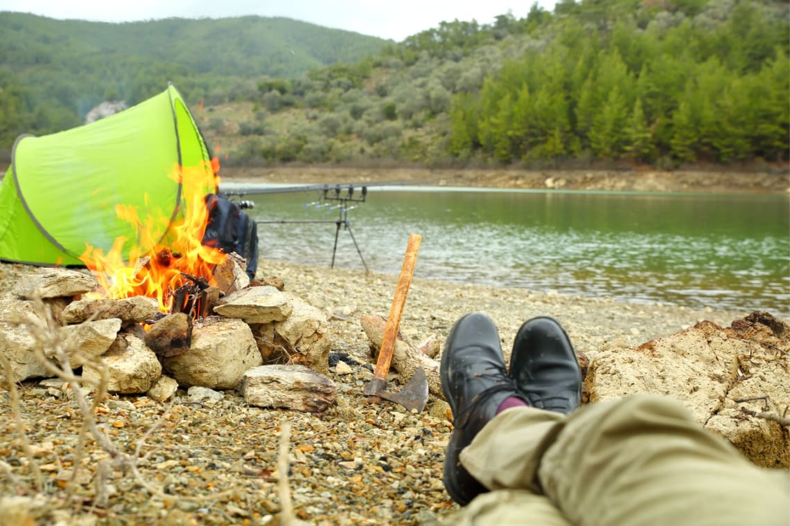 Ropa para acampar en montaña - Camping por el mundo