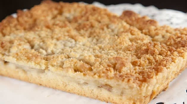 a cuca é uma das&nbsp;comidas típicas de santa catarina com influência alemã