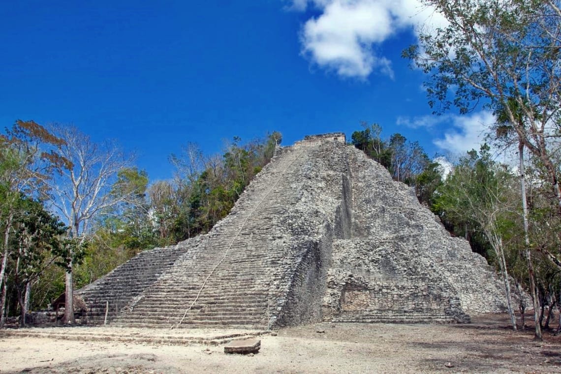 Pirámide de Nohoch Mul, una de las pirámides de México más conocidas