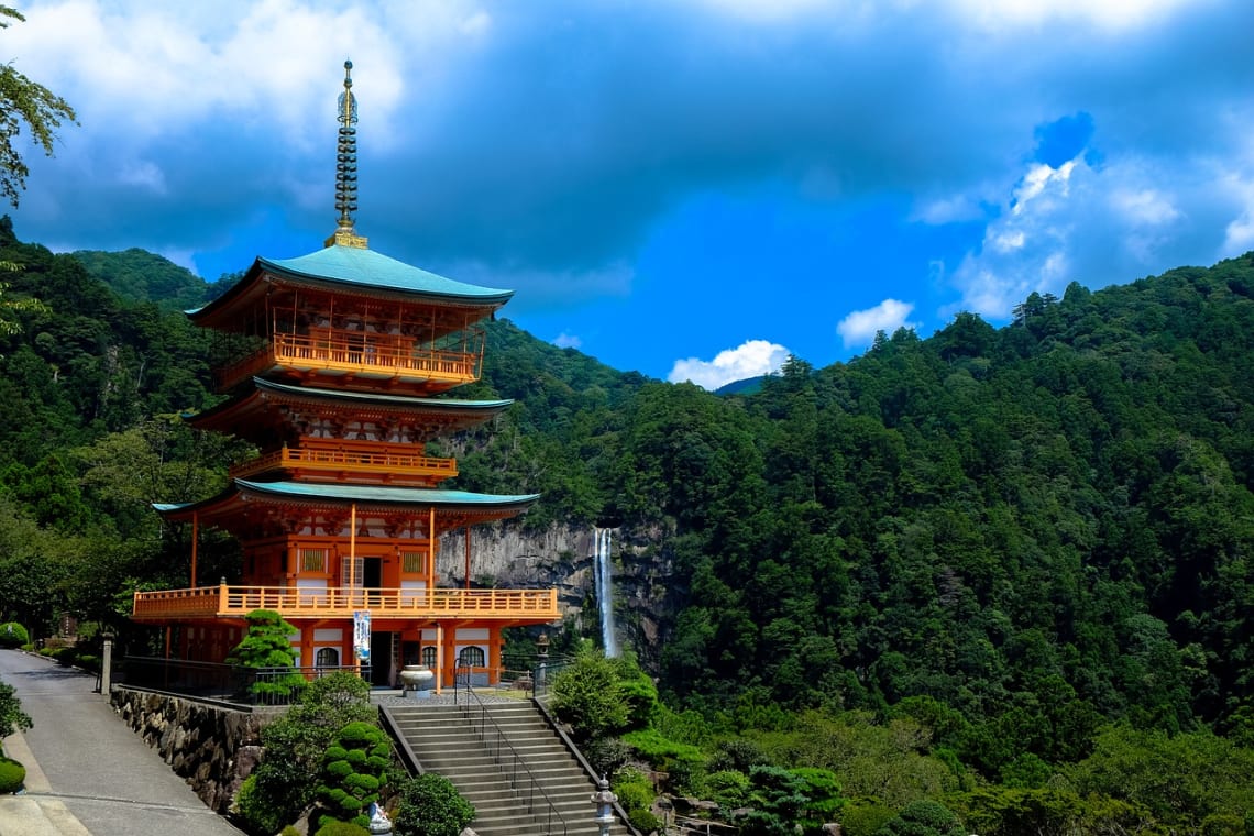 10 cosas que no debes hacer en Japón - Worldpackers - templo japonés