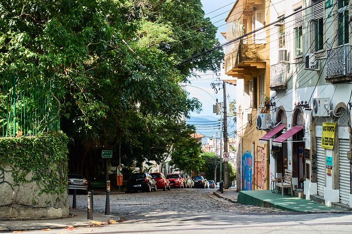 16 cosas que hacer en Río de Janeiro con poco dinero - Worldpackers - barrio santa teresa rio de janeiro