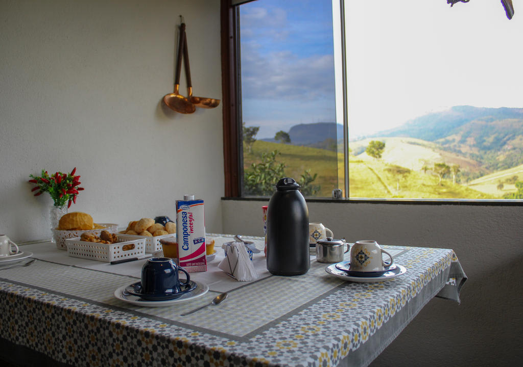 café da manhã em pousada em Capitólio, Minas Gerais