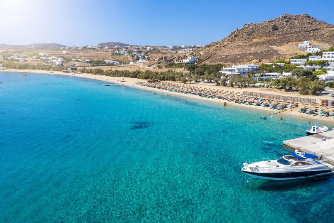 Playa Kalafati, la más amplia de Mykonos