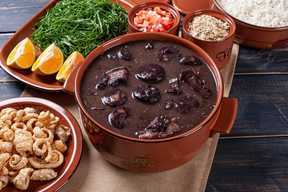 Cazuela de feijoada
