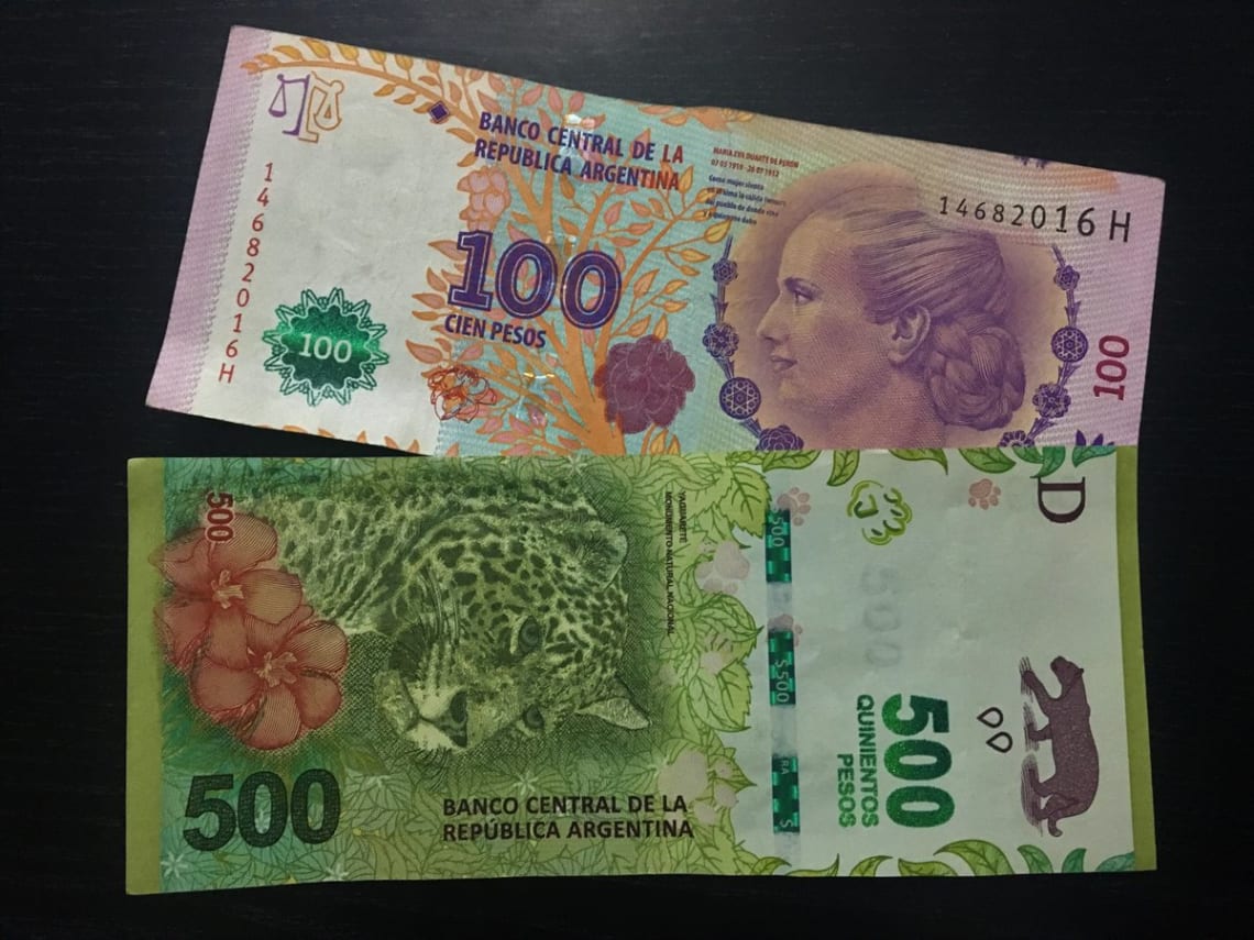 Mega guía para viajar a Buenos Aires: todo lo que debes que saber - Worldpackers - moneda de argentina - peso argentino