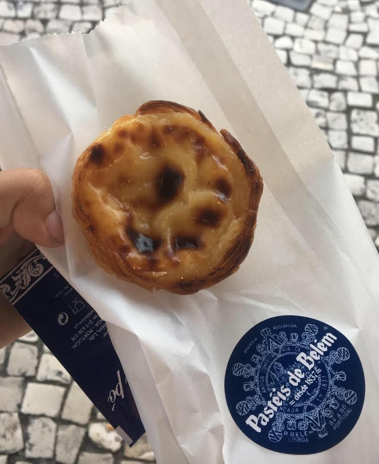 Qué visitar en Lisboa y sus alrededores - Worldpackers - pasteles de belem lisboa portugal 