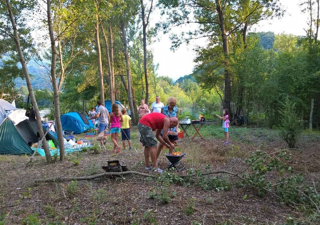 Na Itália uma comunidade agrícola oferece hospedagem de graça para voluntários.