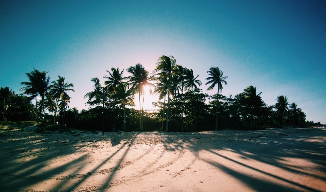 Lugares para viajar sozinho e relaxar: Praia dos Coqueiros, Trancoso