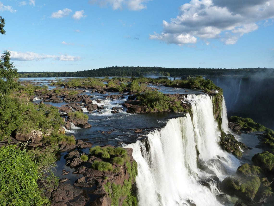 as Cataratas do Iguaçu, em Foz, são um ótimo destino de  viagem em 2023