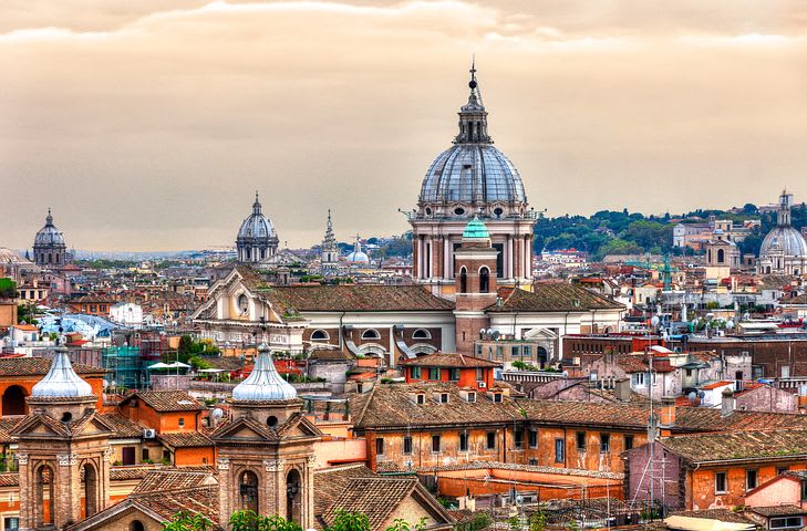 La guía definitiva para explorar Roma como un local - Worldpackers - tejados de Roma