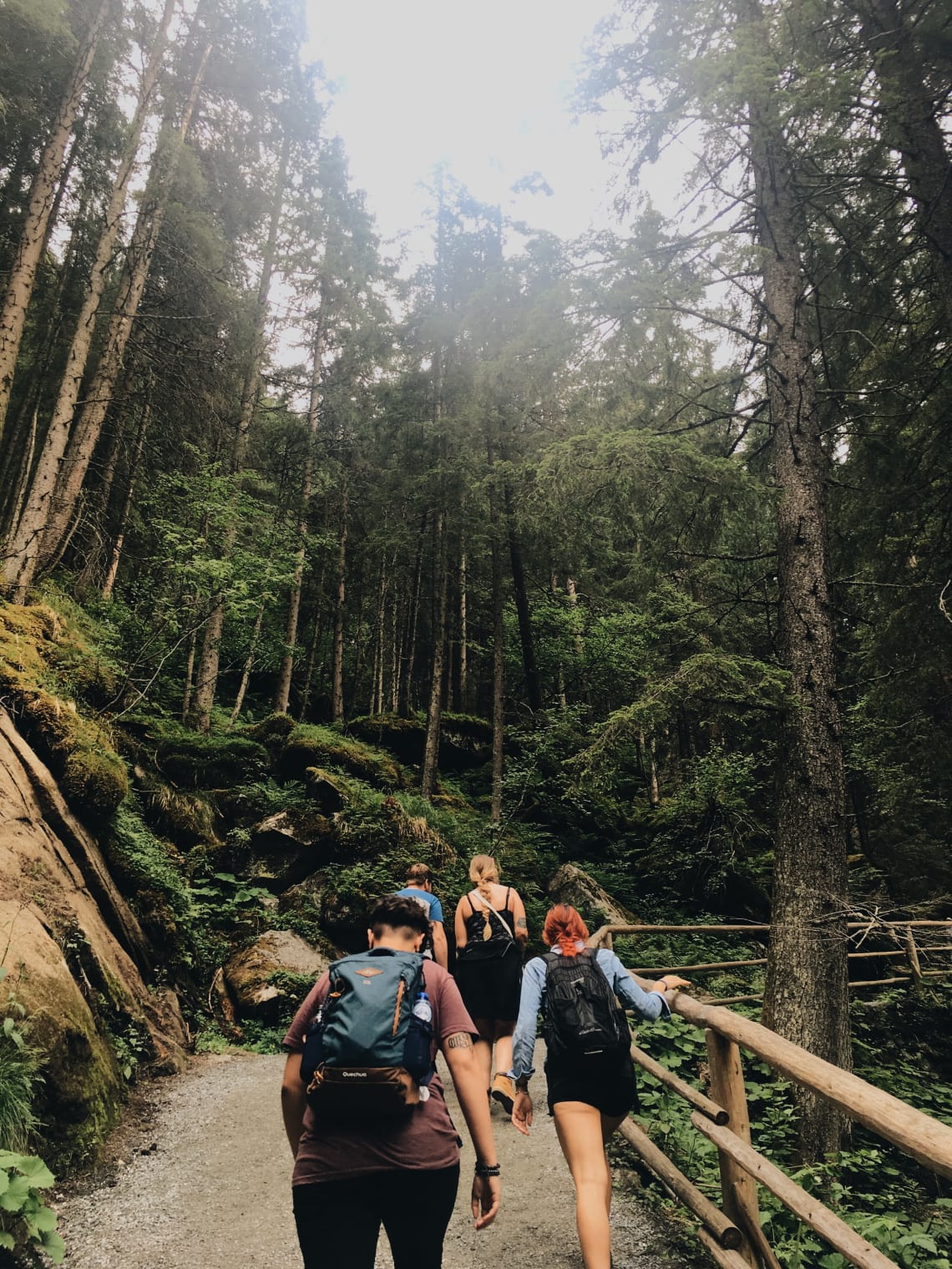 Subindo a Krimmler Wasserfälle, cachoeira mais alta da Áustria