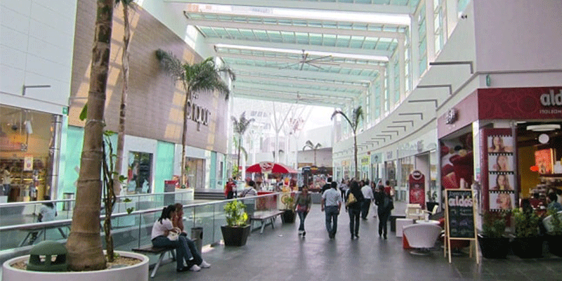 12 lugares que ver en Cancún y Riviera maya (sin necesidad de tener un auto) - Worldpackers - centro comercial plaza america en cancun, mexico 