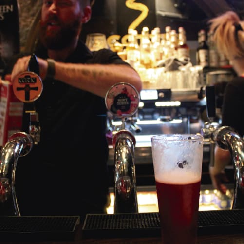 Guía para visitar Bruselas, Bélgica - Worldpackers - cervecerías en bruselas 