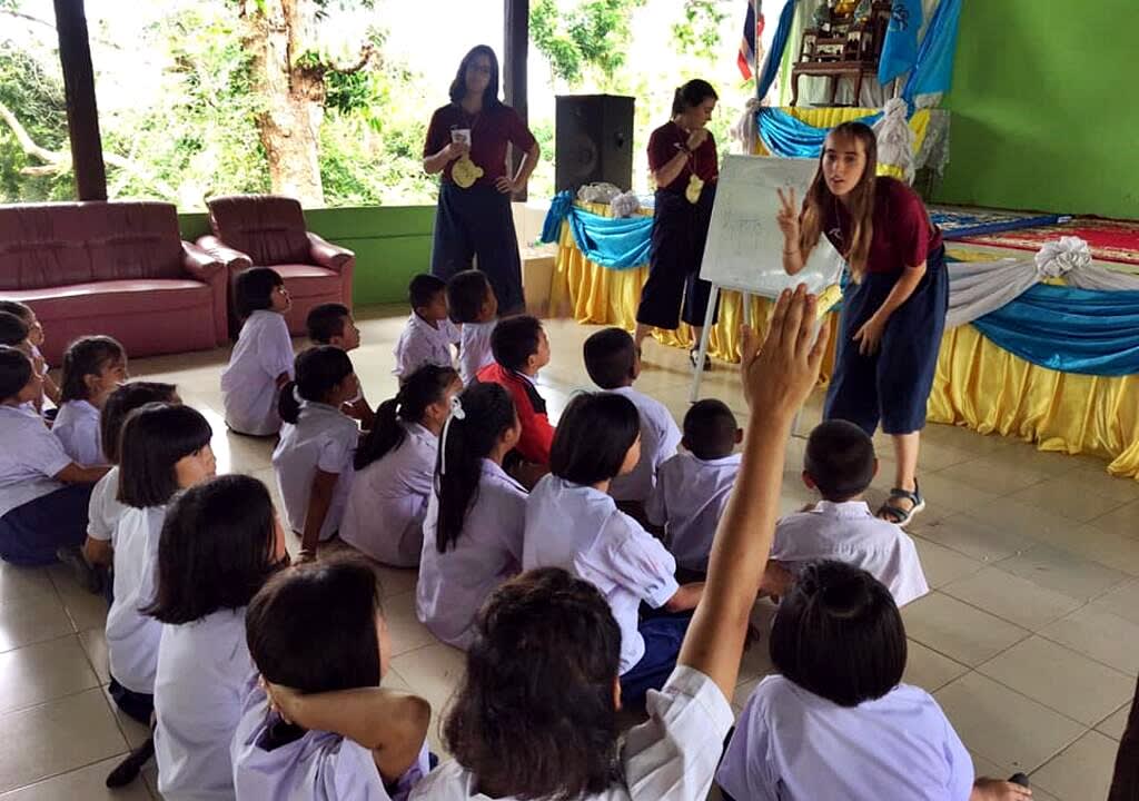 Two western girls teaching English in Thailand