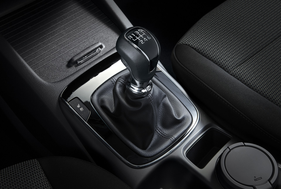 Cerato Automatic Transmission - Kia Motors Cameroon
