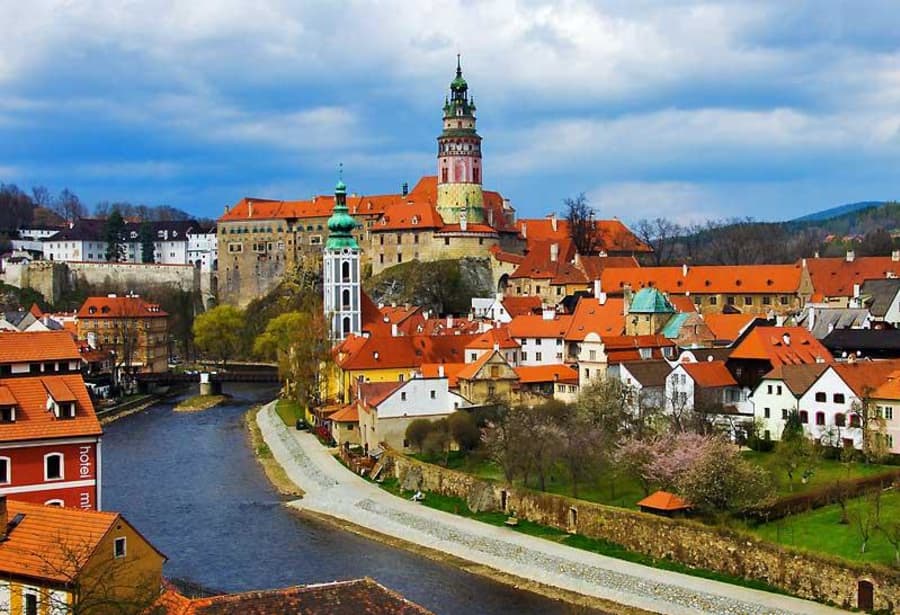 The river and castle of Český Krumlov, Czech Republic