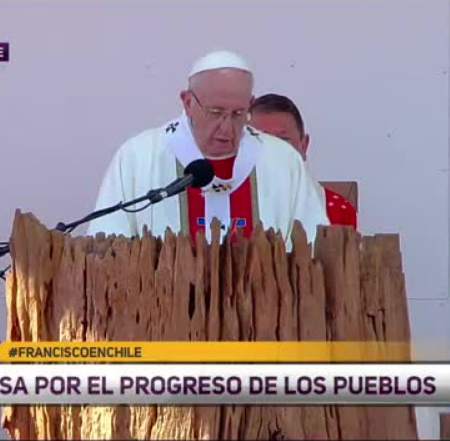 Francisco sorprende hablando en mapudungún y recibe una gran ovación en Temuco