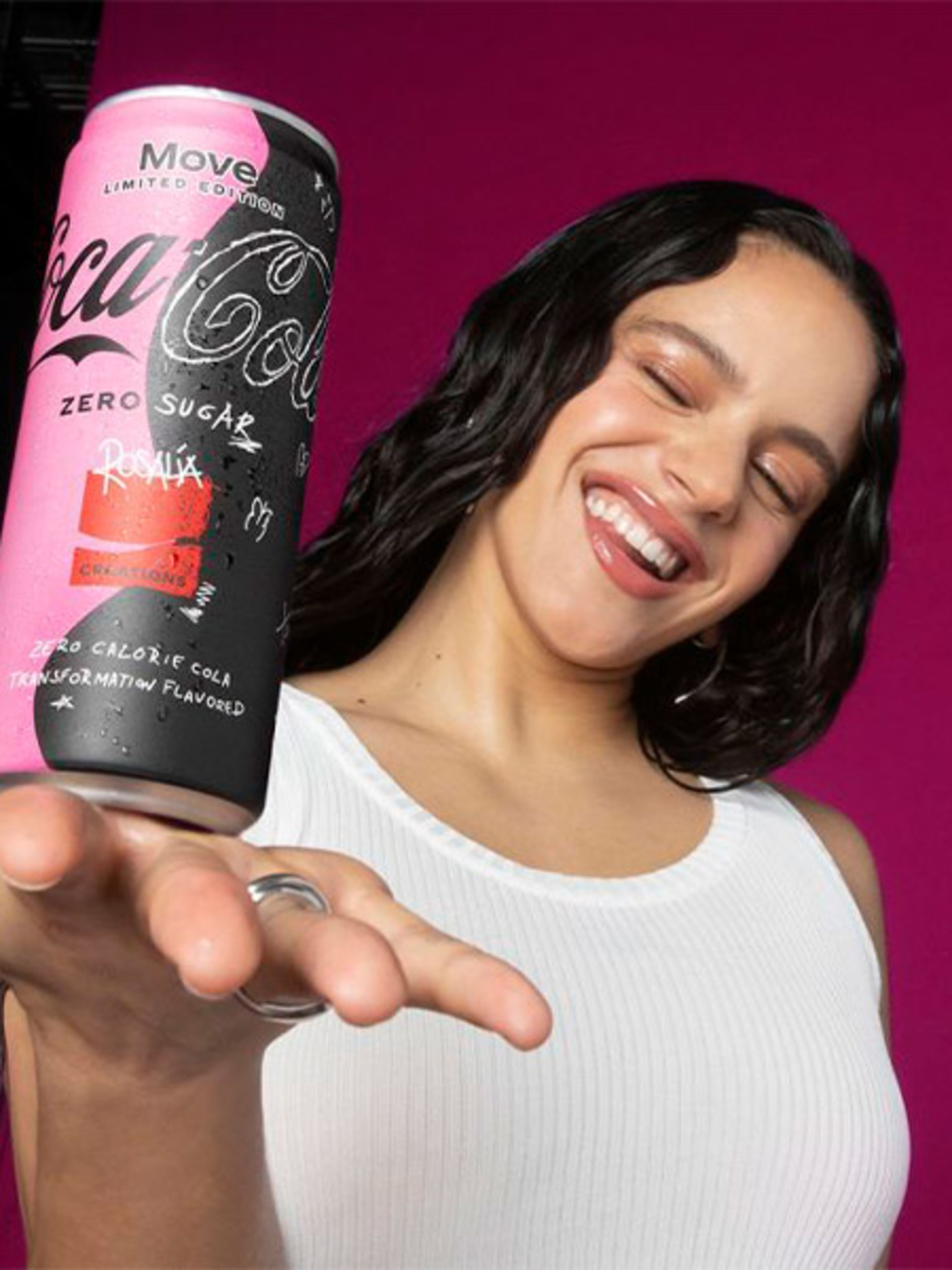 Rosalía with Coke move can
