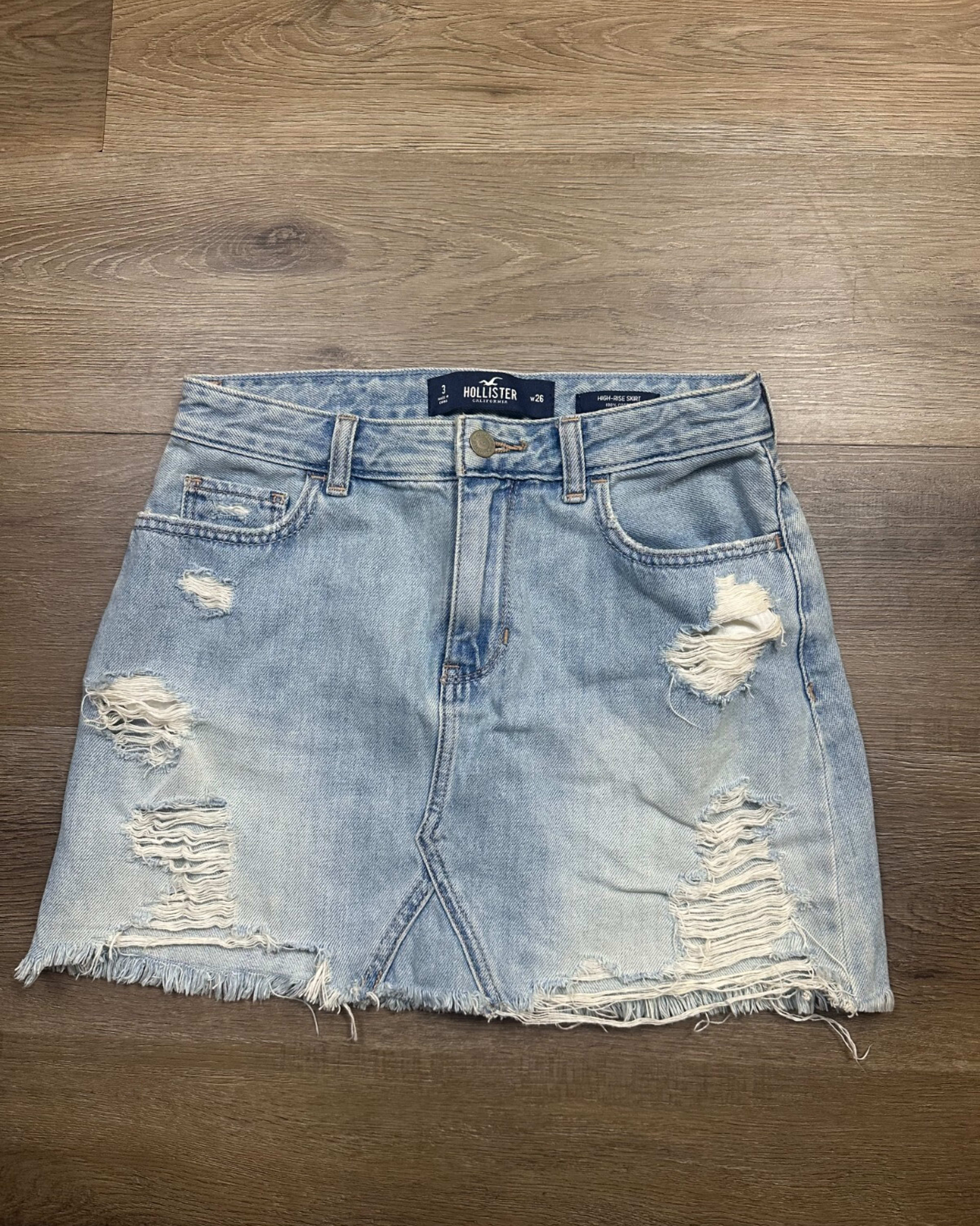 Hollister Short Jean Skirt Women's 26 Light Blue Distressed Casual Preppy