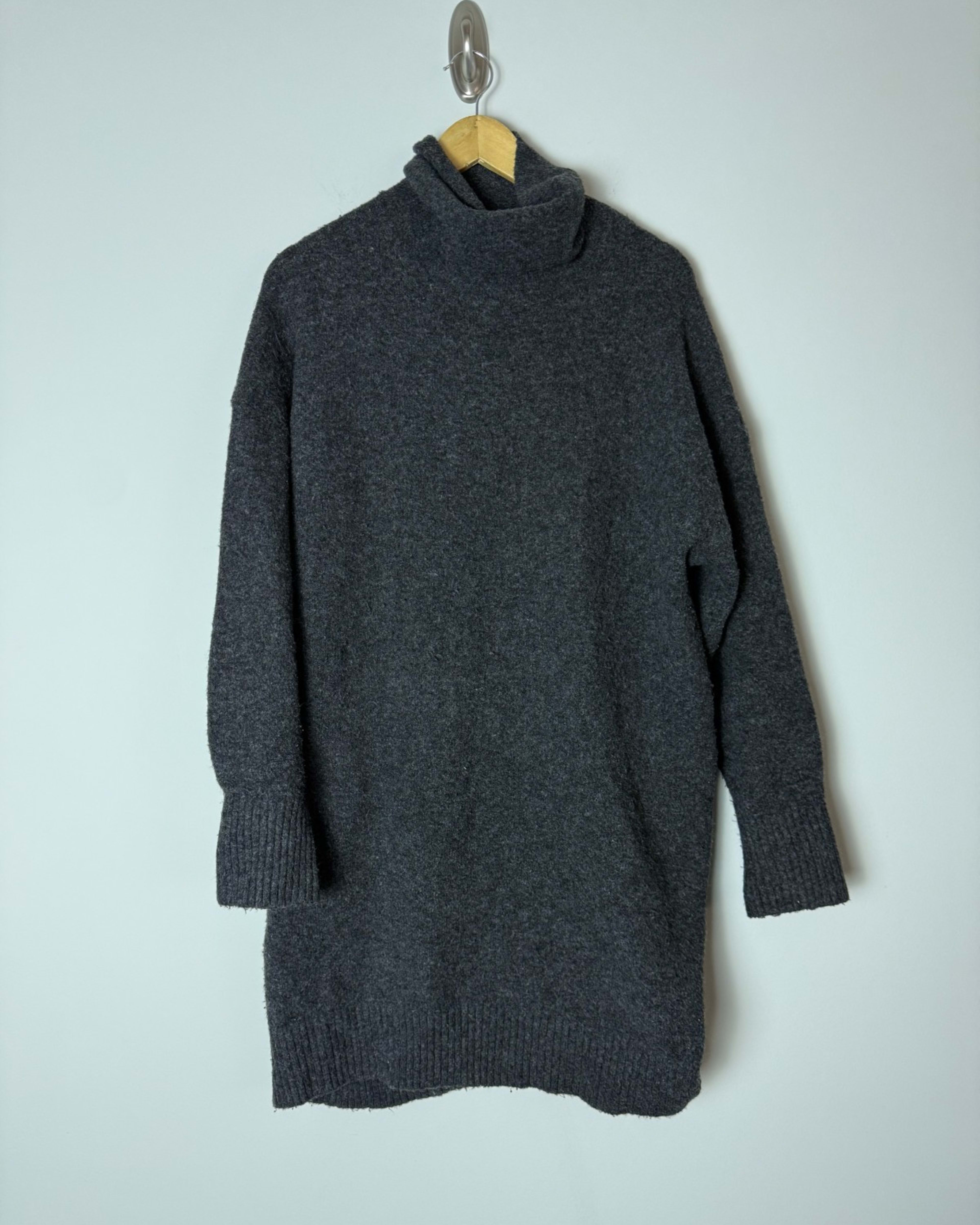 Uniqlo Soufflé Yarn Turtleneck Long-Sleeve Women's M Dark Grey Sweater Dress