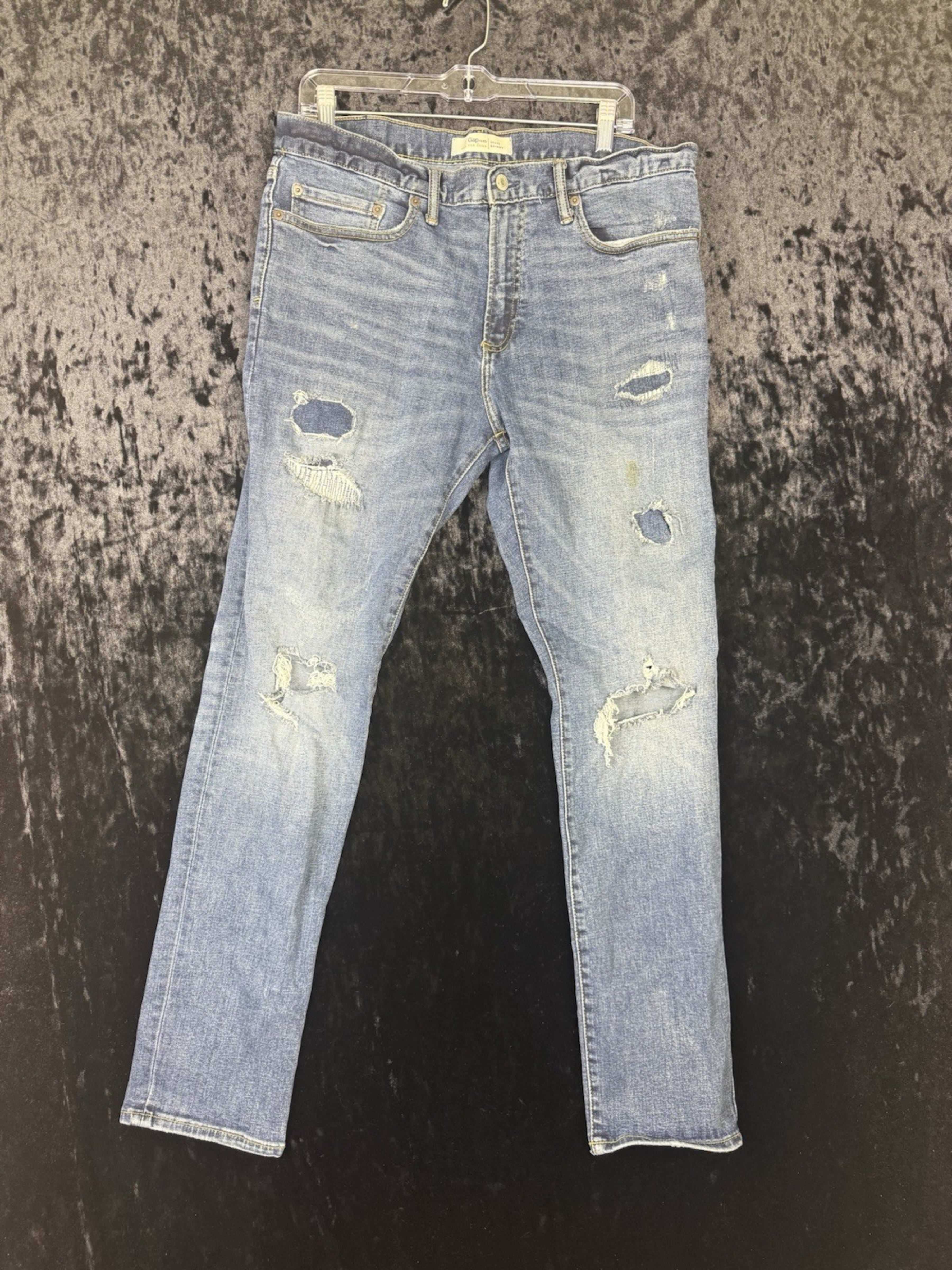 Gap 1969 Jeans Mens 34x32 Blue Denim Straight Leg Distressed Wash Casual Pants