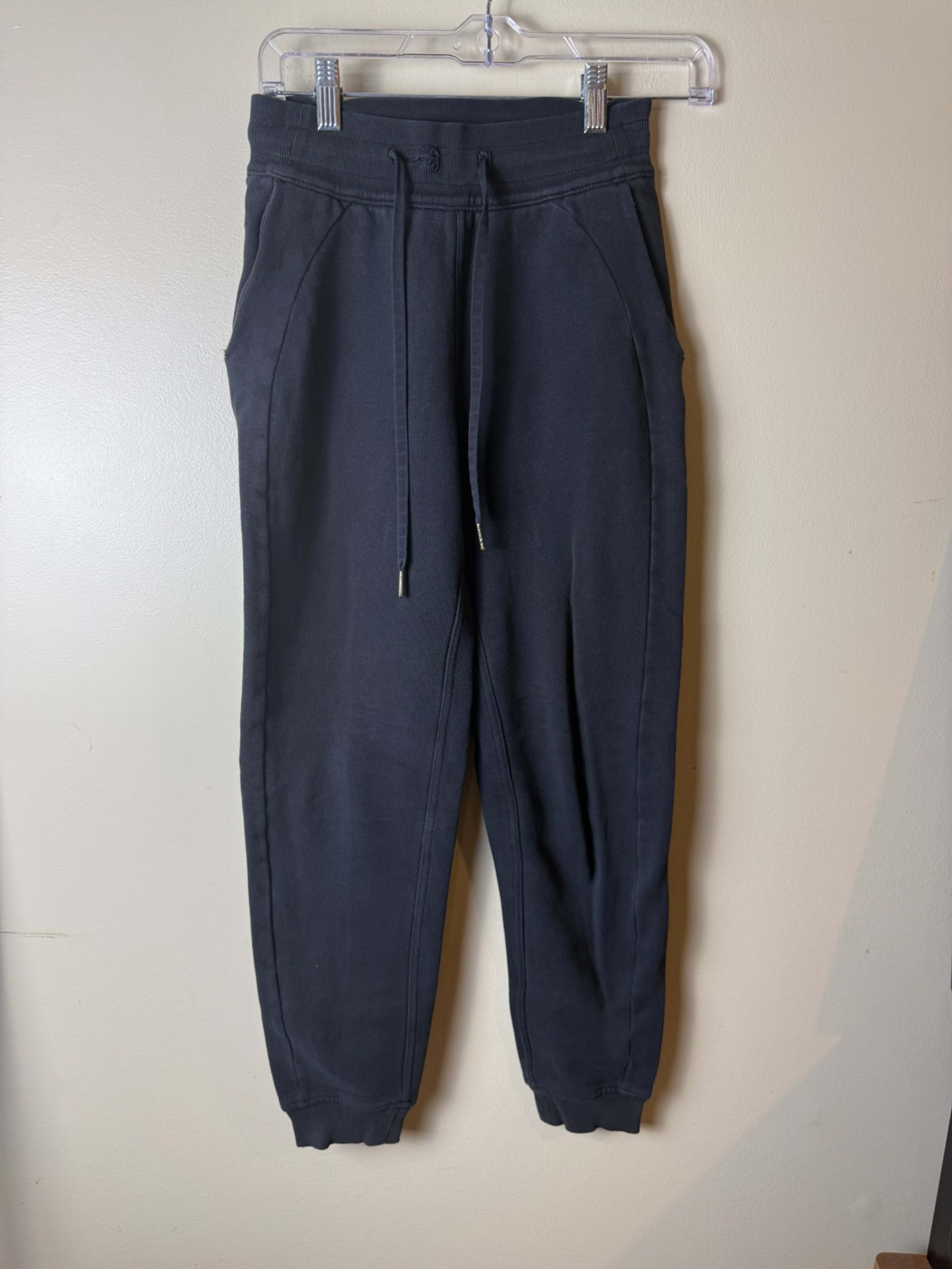 L\ululemon Fleece Jogger Pants Womens 2 Black Drawstring Pockets Athletics