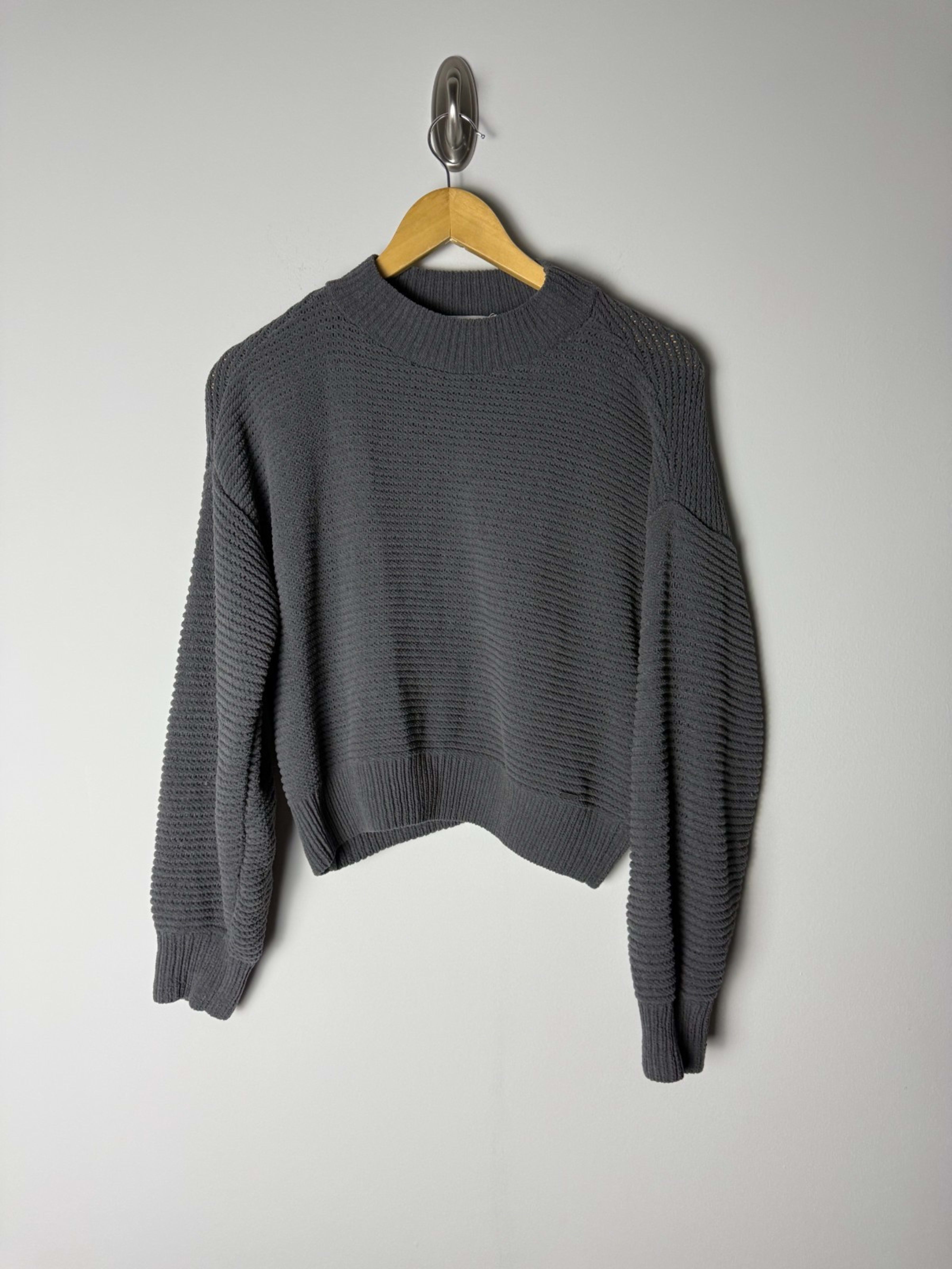 Hollister Long Sleeve Cropped Knitted Sweater Women's S Grey Comfortable