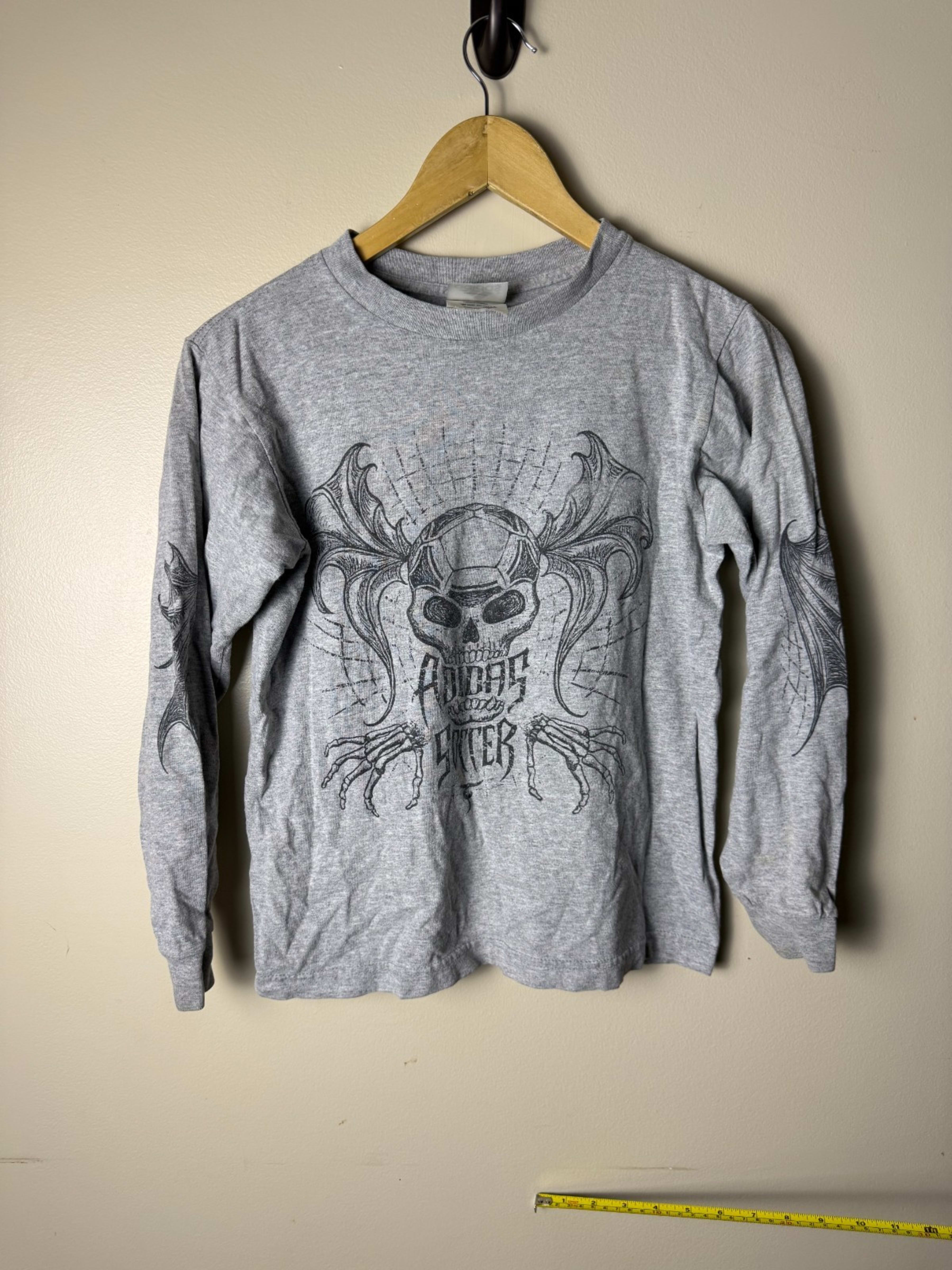 Vintage Y2K Skull Shirt Youth M Gray Long Sleeve Gothic Skull Print