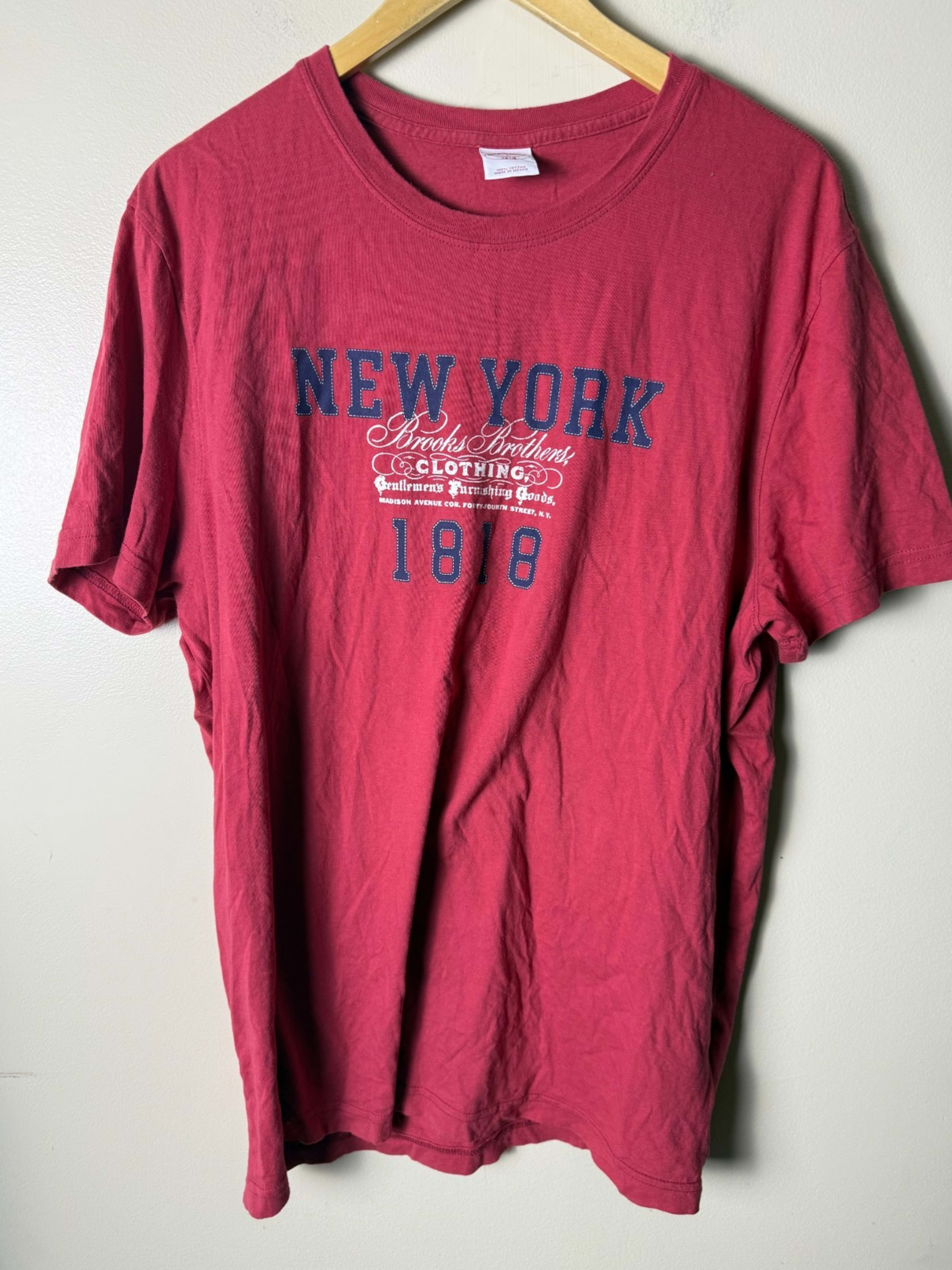Brooks Brothers T Shirt Mens L Red Graphic 1818 New York Cotton Short Sleeve