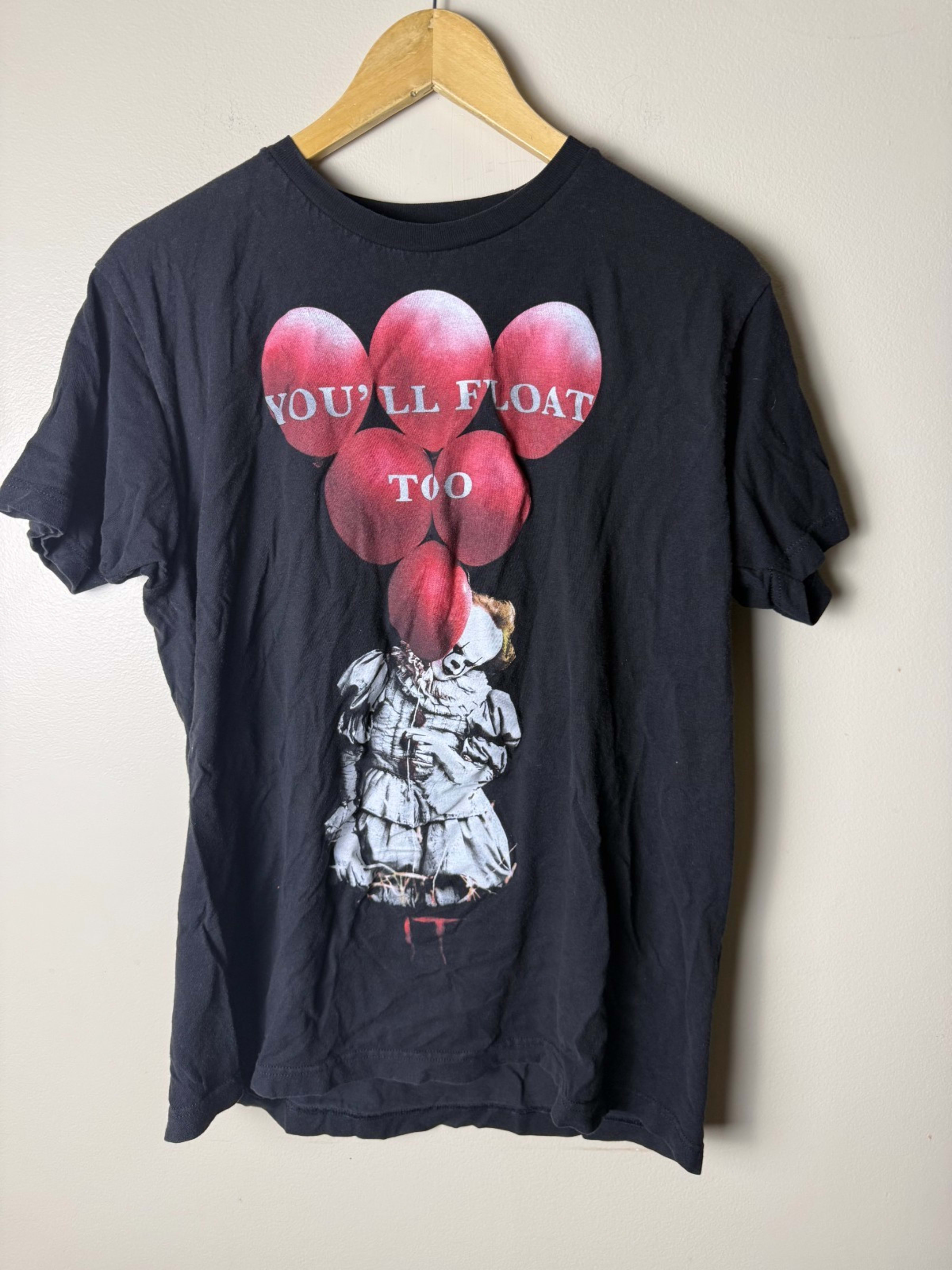 You’ll Float Too IT Graphic Short Sleeve T Shirt Mens S Black Graphic