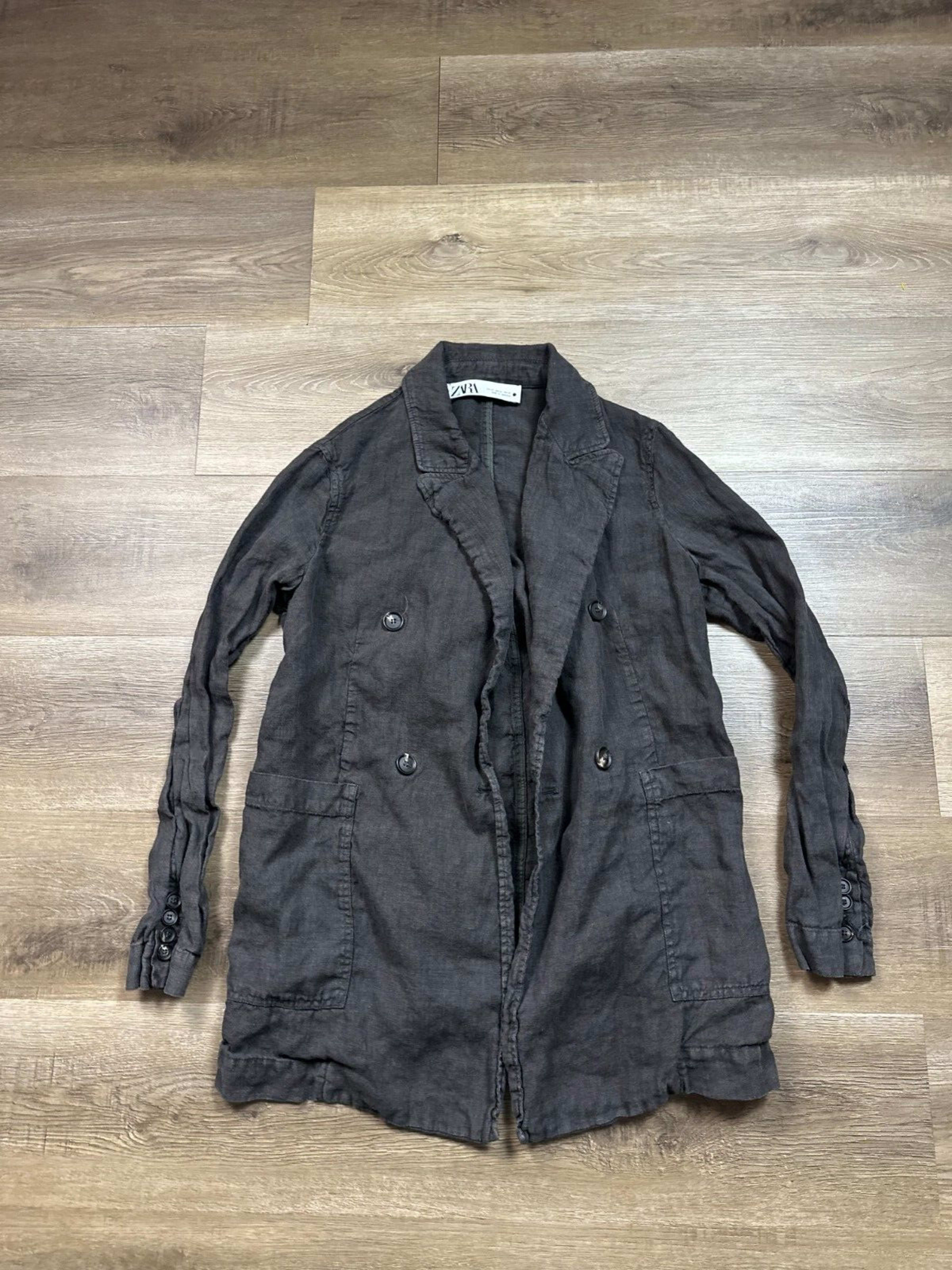 Zara Button-Up Jacket Women's XS Grey Front Pockets Preppy Casual