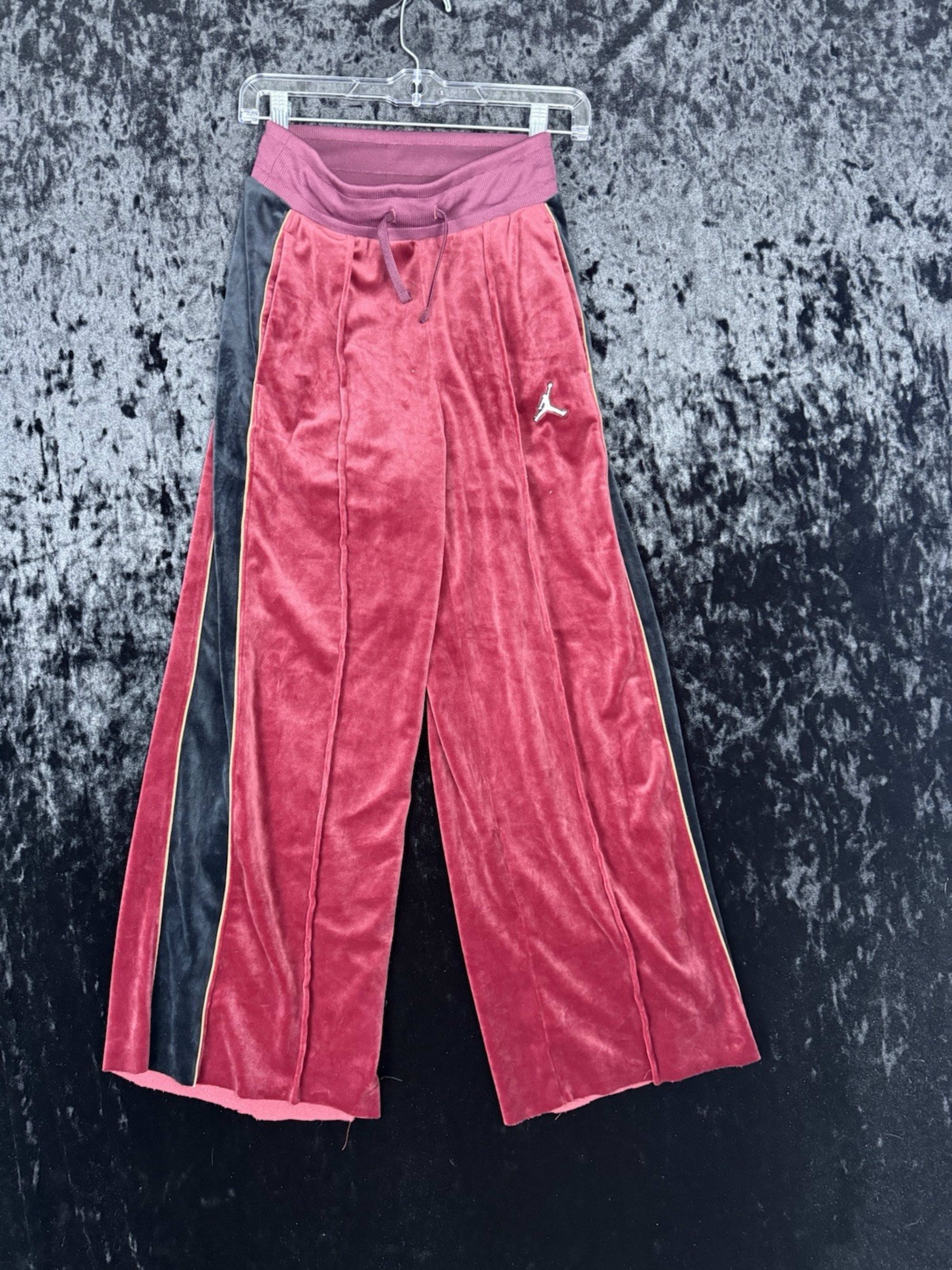 Nike Jordan Flight Velour Wide Leg Lifestyle Pants Womens XS Red Jumpman Logo