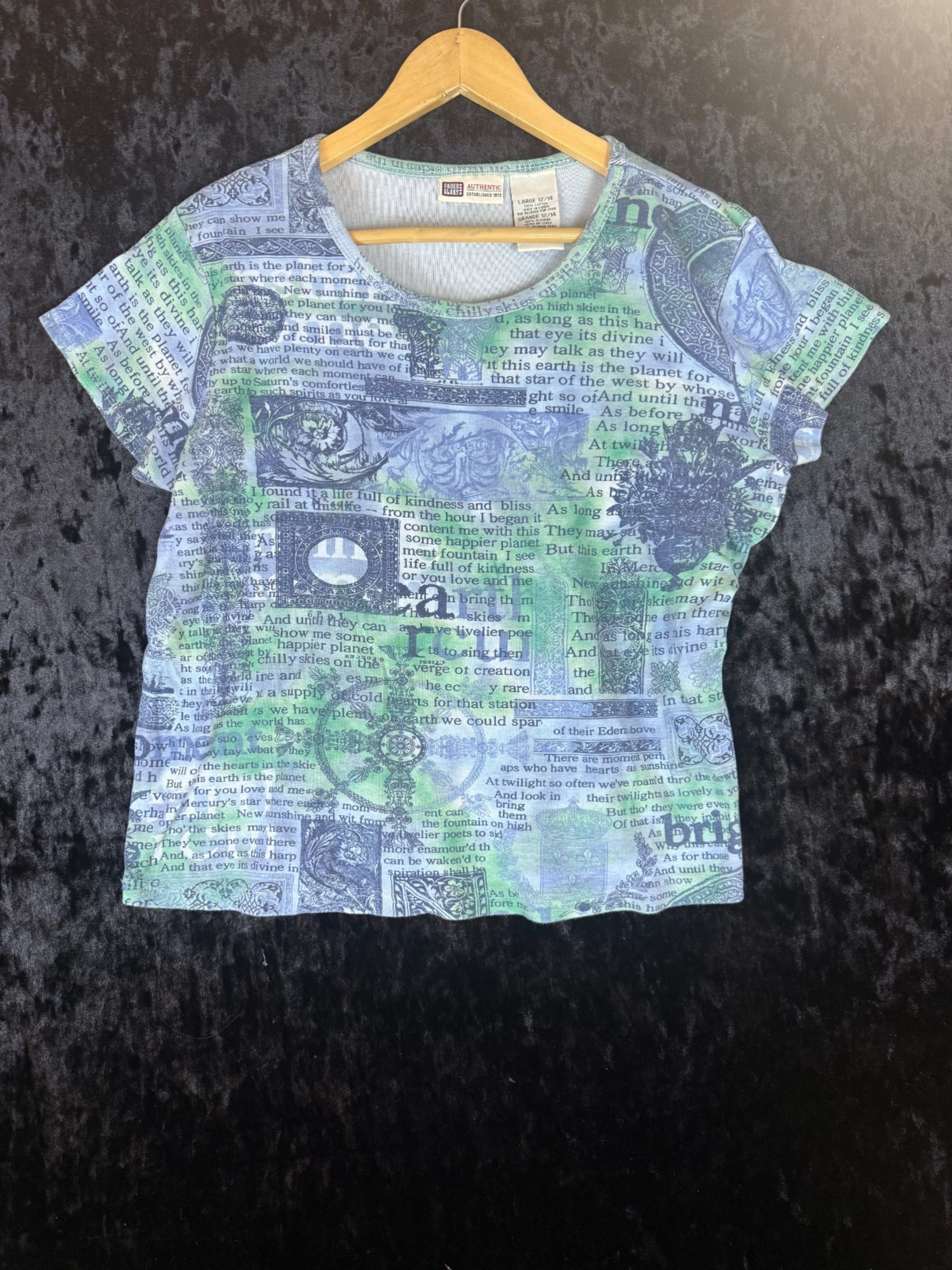 Faded Glory Short Sleeve T-shirt Women's L Blue Cropped Graphic Ephemera Print