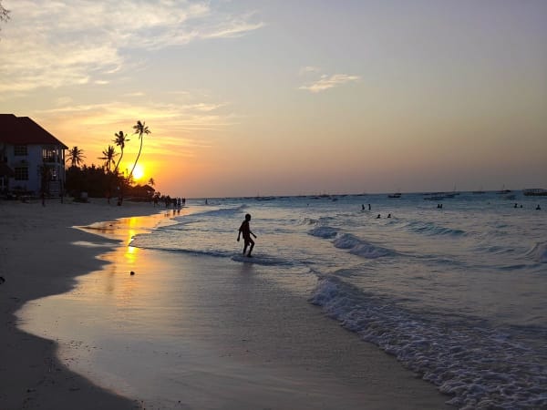 Kendwa Beach