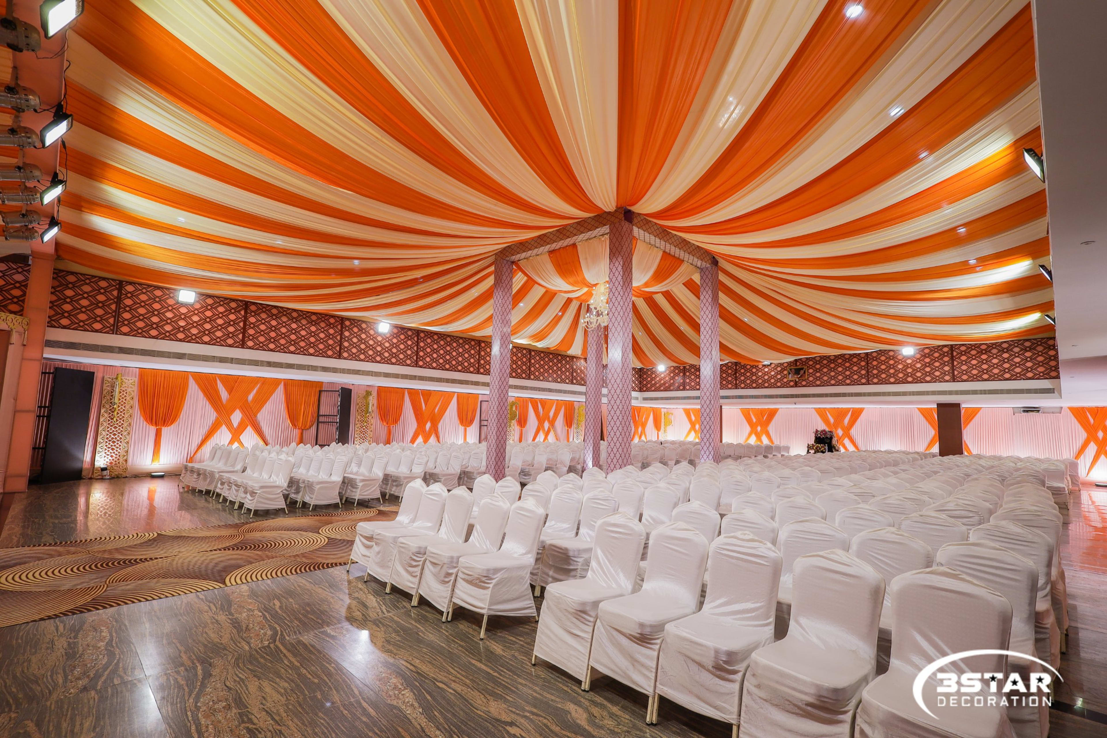 Hall decor — A8