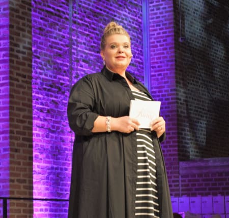 Fräulein Kurvig Melanie Hauptmanns