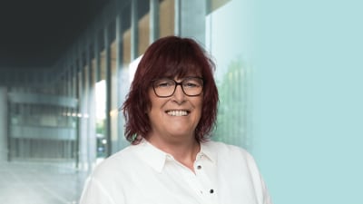 Christine Bayer