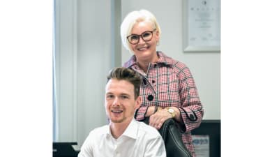 Bauers im Büro