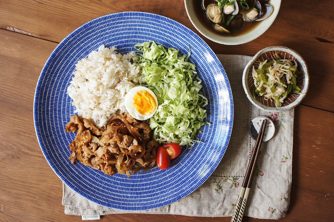 WMF | 夏日裡的快手定食。薑汁燒肉＋味噌蜆湯
