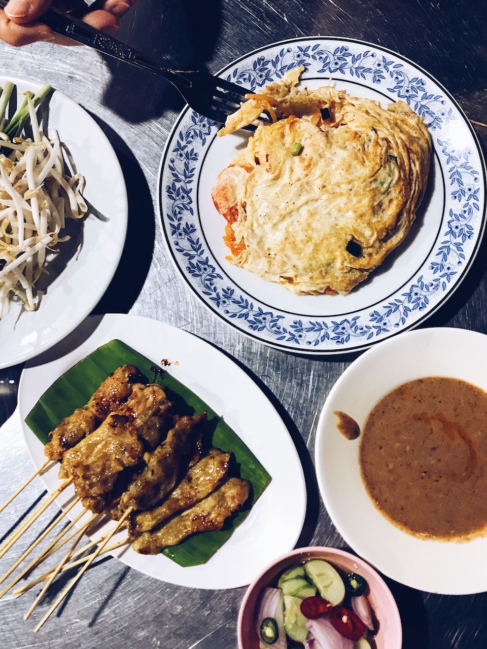 曼谷吃什麼｜老王賣瓜之泰式炒河粉記得這樣吃、那樣煮