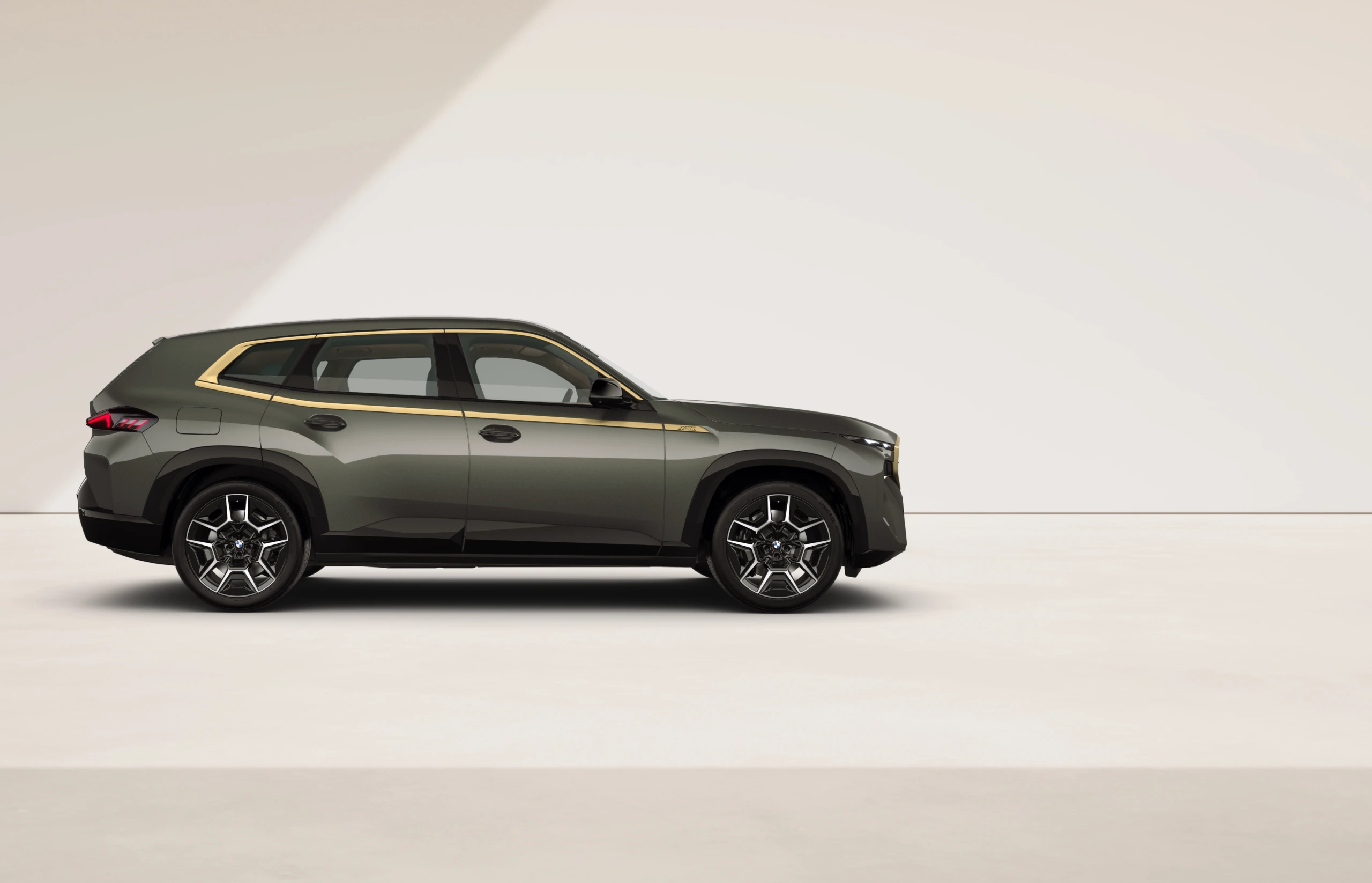 BMW XM luxury performance SUV