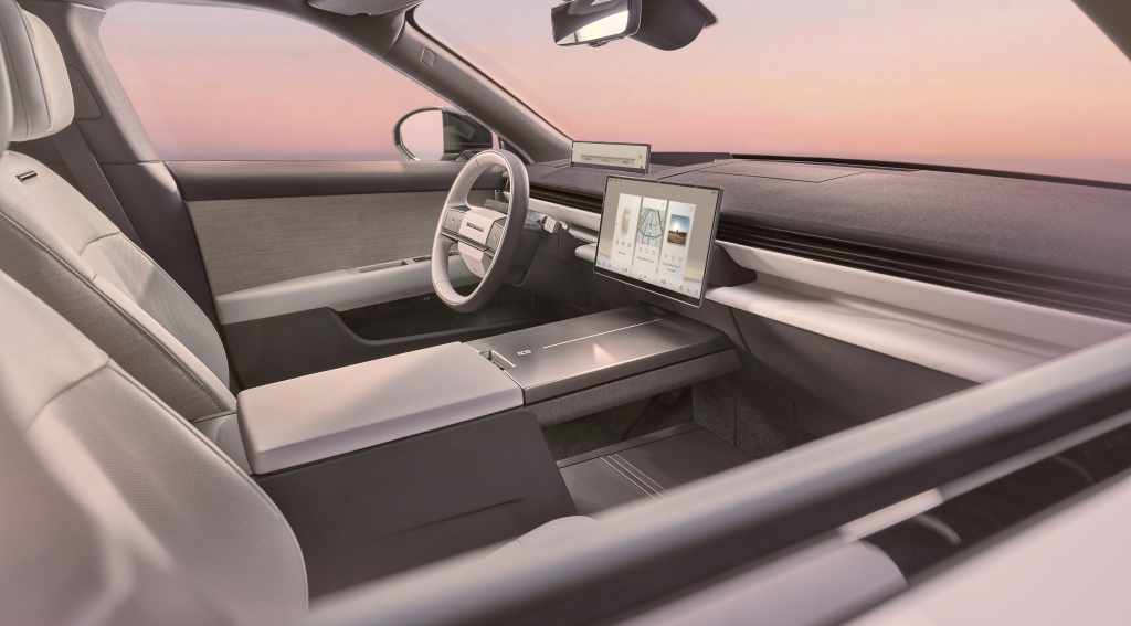 Range Rover GT dashboard and cabin