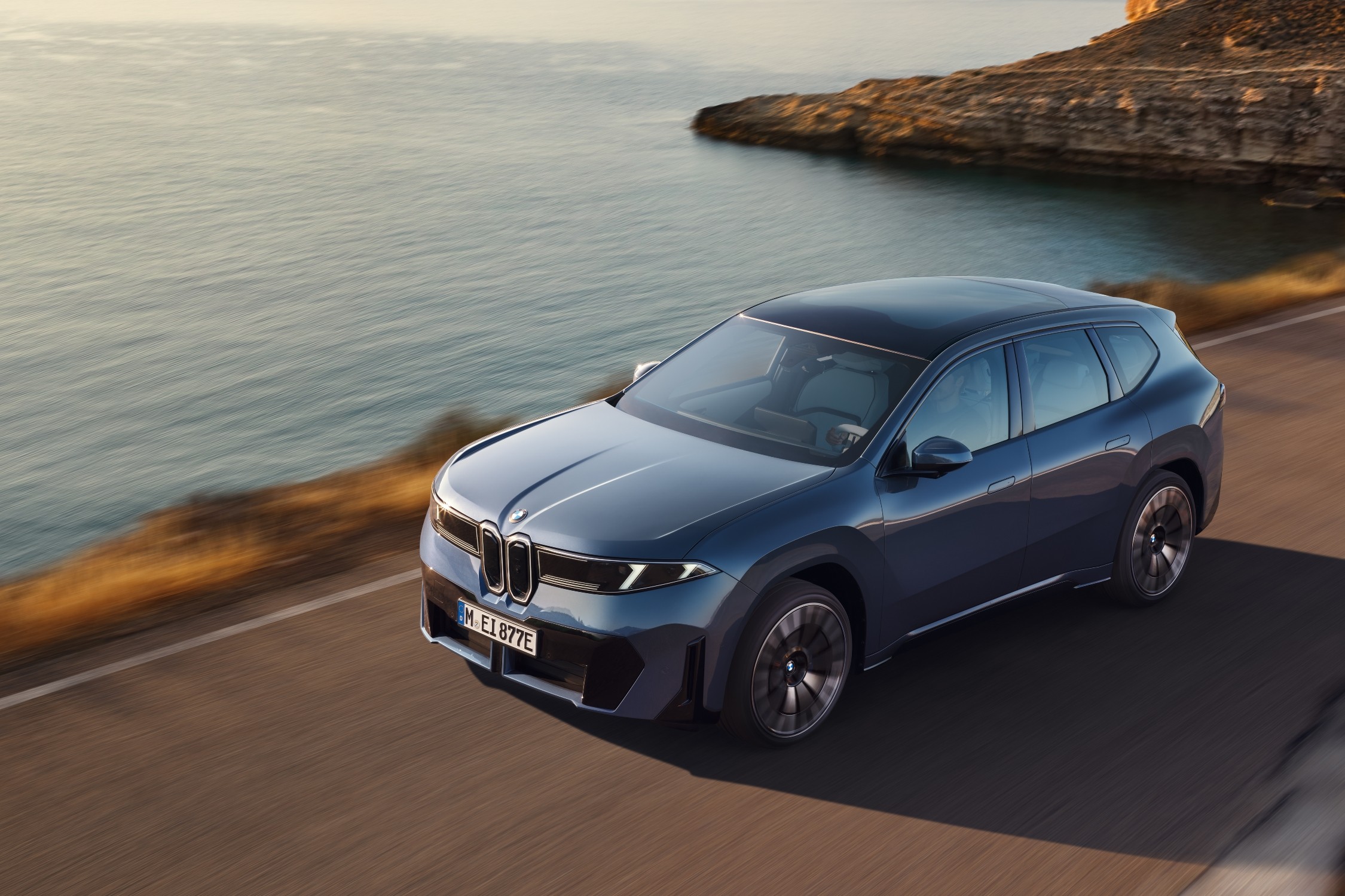 BMW iX3 front design and new kidney grille